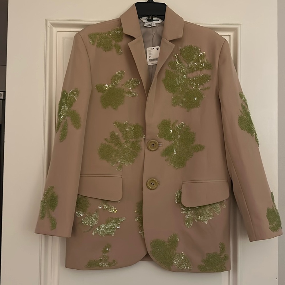 NWT Anthropologie Dhruv Kapoor oversized blazer. Size smalll.